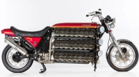 В Великобритании решили продать мотоцикл-монстр с 48-цилиндровым мотором