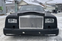 В Новосибирске найден в продаже Бэтмобиль на базе Lincoln за 385 000 рублей