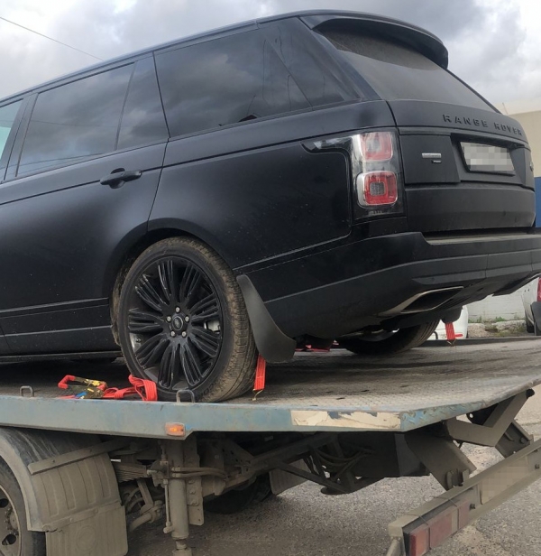 Угнанный в Москве Range Rover нашли в товарном поезде под Казахстаном