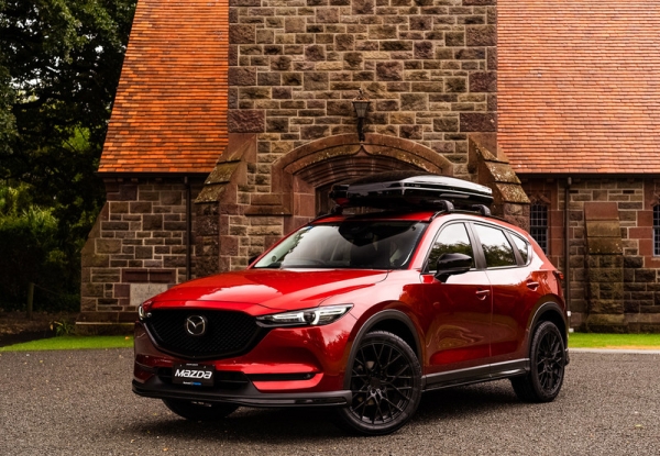 В Росиии у дилеров появились в продаже новые кроссоверы Mazda CX-5 за 3,7 млн рублей