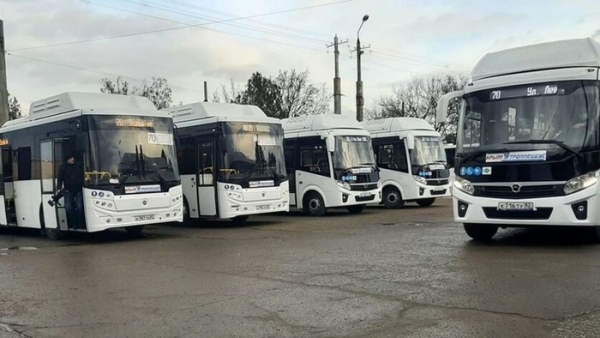 Пять новых автобусов вышли на маршрут №70 в Симферополе