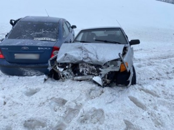 В Воронежской области в ДТП с тремя автомобилями погиб мужчина