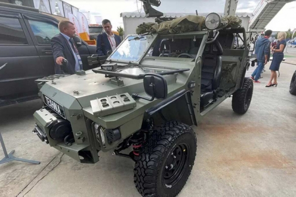 На форуме «Армия-2022» представили багги с пулеметом на агрегатах «Нивы»