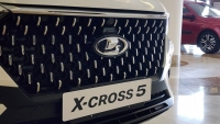 Максим Соколов: стоимость кроссовера Lada X-Cross 5 составит до 2,5 млн рублей