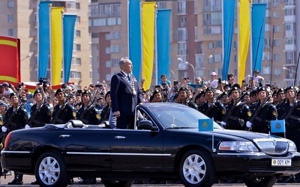 Названы все автомобили экс-президента Казахстана Нурсултана Назарбаева