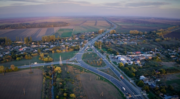 Участок трассы Краснодар-Керчь отремонтируют почти за миллиард рублей