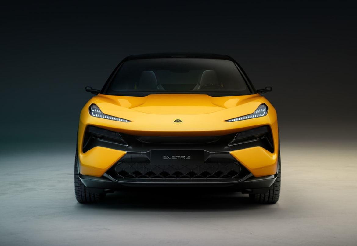 Компания Level Cars запустила продажи кроссоверов Lotus Eletre в Челябинске