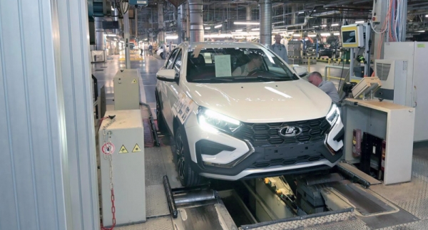 Компания АвтоВАЗ остановила производство автомобилей до 20 июня 2023 года