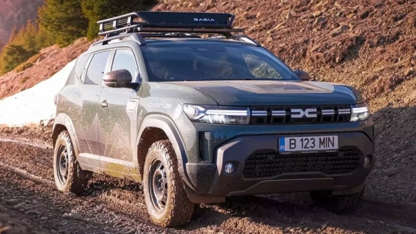 Прошла премьера внедорожного Dacia Duster Adventure. Кроссовер сняли на фото