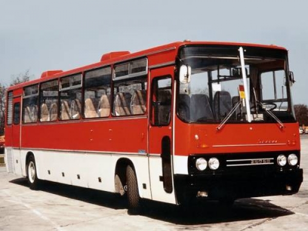 Эксперт «За рулем» раскрыл 3 главных секрета междугородних автобусов «Икарус»