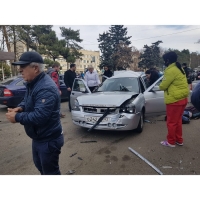 На Кубани водитель протаранил 8 автомобилей, пострадали два человека