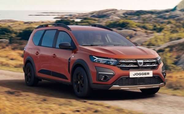 Румынская марка Dacia представила семиместный универсал Jogger