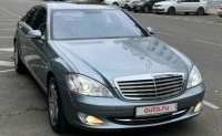 Житель Краснодара продает 15-летний Mercedes-Benz S600 почти без пробега за 4 млн рублей