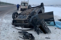 На трассе в Тверской области в ДТП с грузовиком погиб водитель иномарки