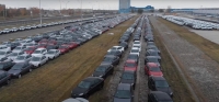 Власти захотели пересадить жителей России на отечественные автомобили к 2030 году