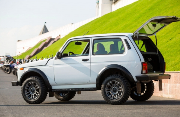 АвтоВАЗ готовит внедорожник Lada Niva Sport к запуску в серийное производство