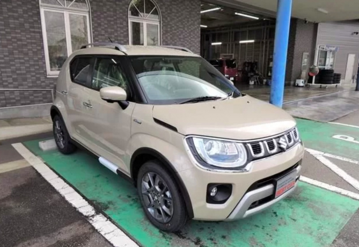 Дилеры начали продажи в России кроссовера Suzuki Ignis за 700 000 рублей