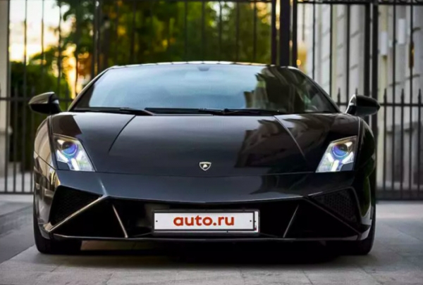 В России выставили на продажу Lamborghini Gallardo с минимальным пробегом