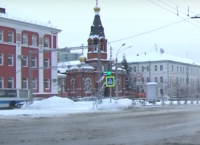 В Барнауле затопило проспект Ленина из-за порыва водопровода