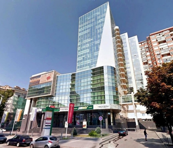 Ростовский бизнес-центр Clover House хотят продать за 1,4 млрд рублей