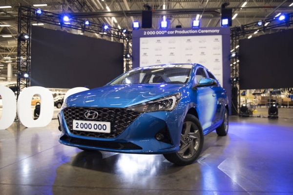 «РГ»: назван ТОП-5 самых продаваемых автомобилей с пробегом до 1 млн рублей