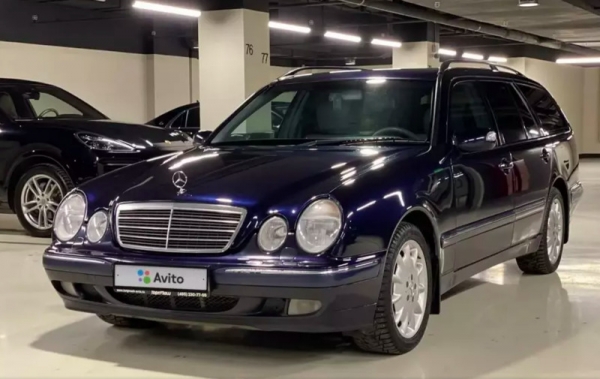 В Москве за 1,55 млн рублей продают универсал Mercedes-Benz из резиденции Путина