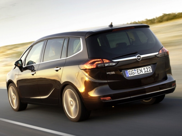 Opel Zafira за 450 000 рублей прошел испытания «ЗР». Известны его плюсы и минусы