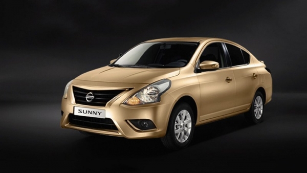 Дилеры начали предлагать в России седан Nissan Sunny из ОАЭ за 1,7 млн рублей