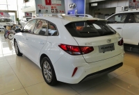 «Ключавто» начал продавать в России универсалы Hyundai Celesta по цене от 2,4 млн рублей