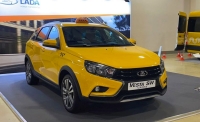 АвтоВАЗ представил универсал Lada Vesta SW Cross для работы в такси