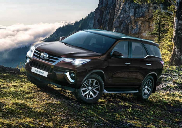 Toyota представит новый внедорожник Fortuner в 2022 году