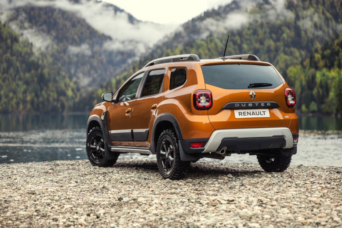 Дилеры продают Renault Duster из последней партии в России за 3 млн рублей