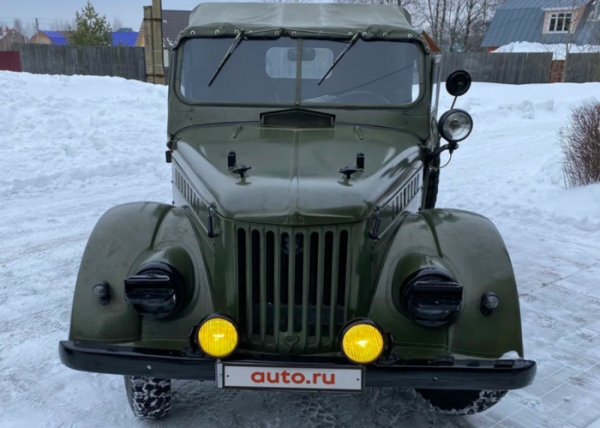В России за 3 млн рублей продают 50-летний внедорожник ГАЗ-69
