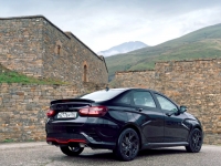 Цены на самую дорогую Lada Vesta Sportline Black стартуют от 2,2 млн рублей