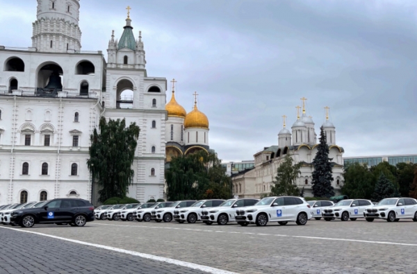 Российские спортсмены начали продавать подаренные олимпийские BMW