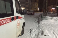 В Тверской области водитель помешал скорой помощи проехать к пациенту