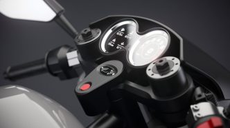 elmoto4