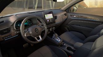 renaultarkana233