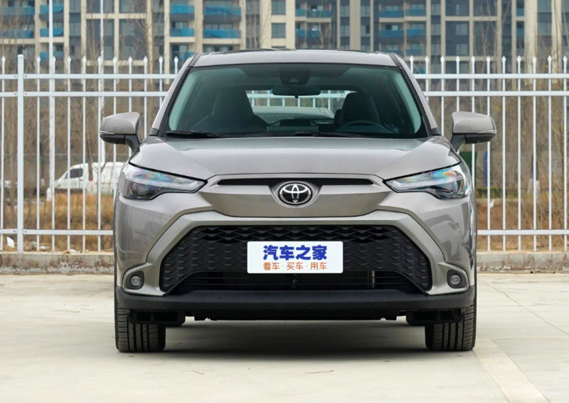 toyotafrontlander2