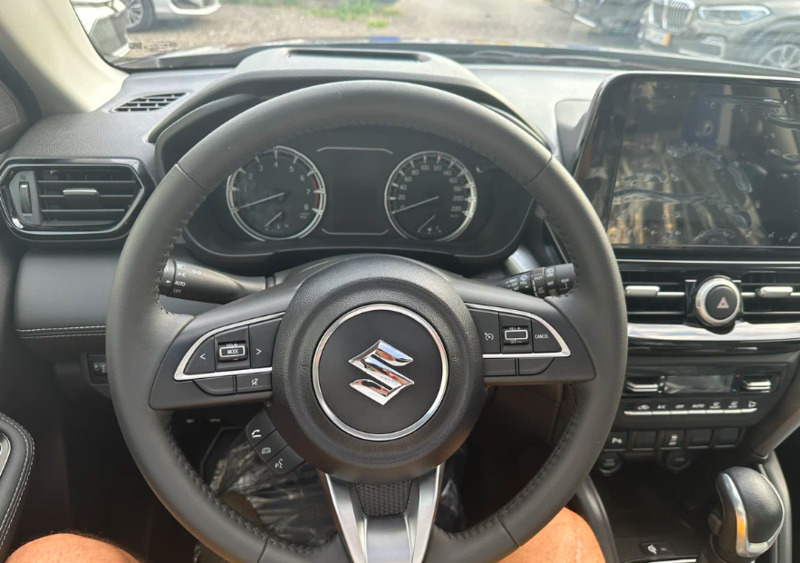 suzukigrandvitara235