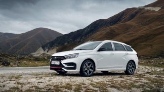 LADAVestaSWSportline1