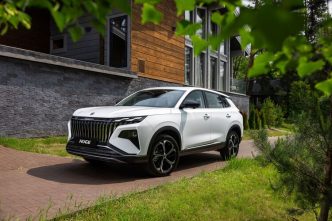 DONGFENG HUGE превью