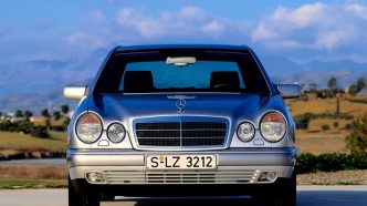 Mercedesw210