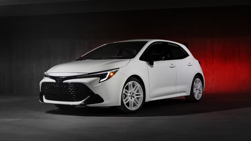 Corolla26