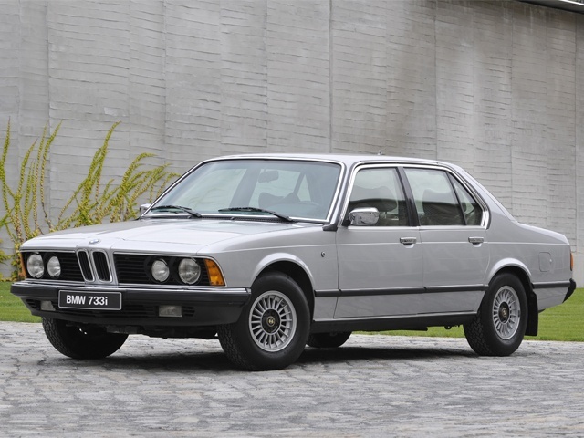 Bmw733e23
