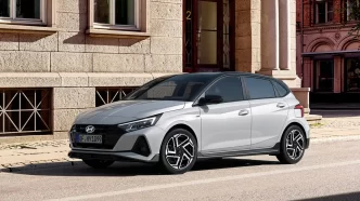 Hyundaii20