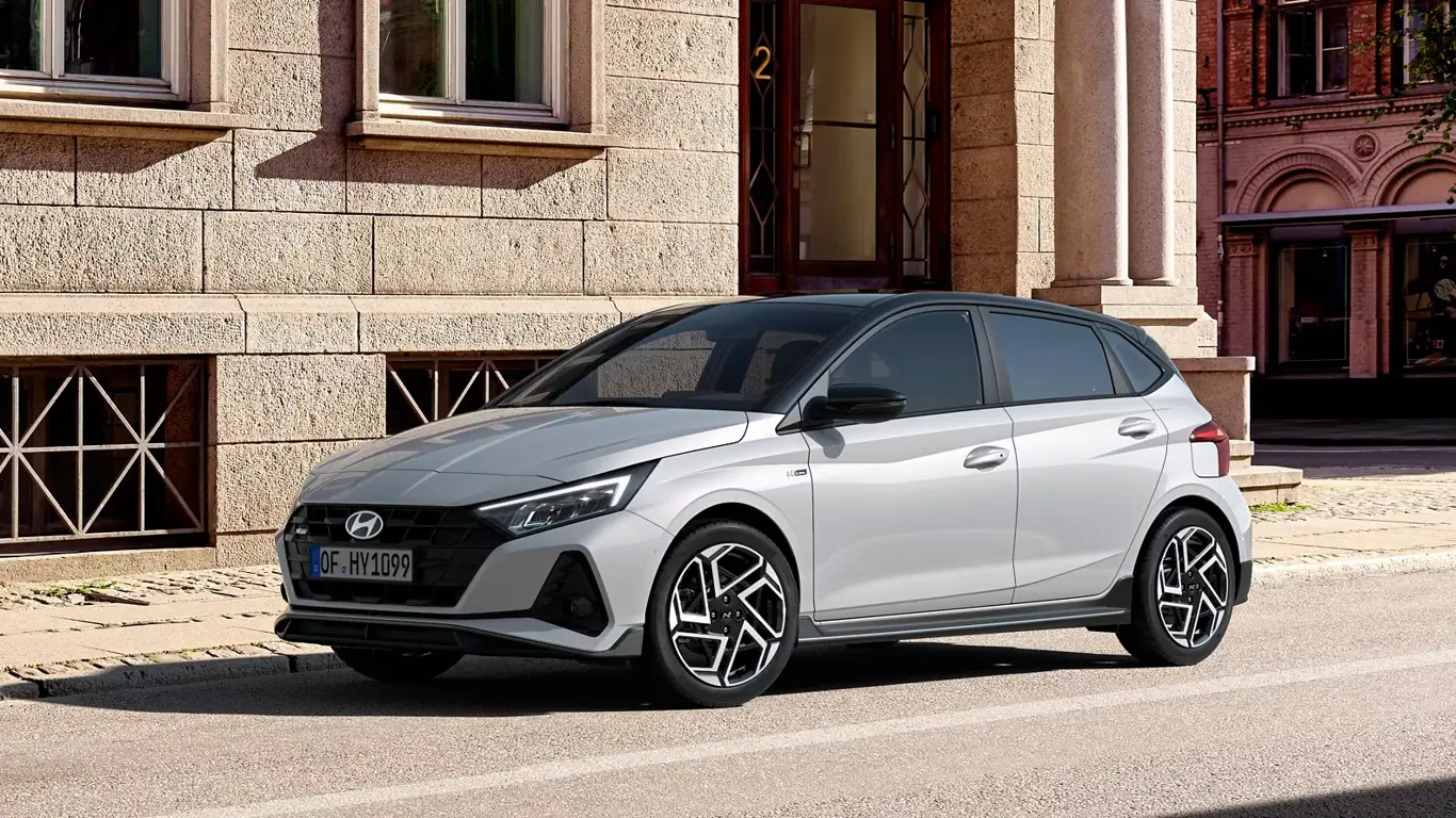 Hyundaii20