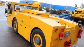 Аэродромный тягач БЕЛАЗ