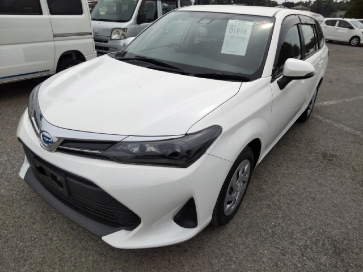 Toyota Corolla Fielder Nke165g 2wd