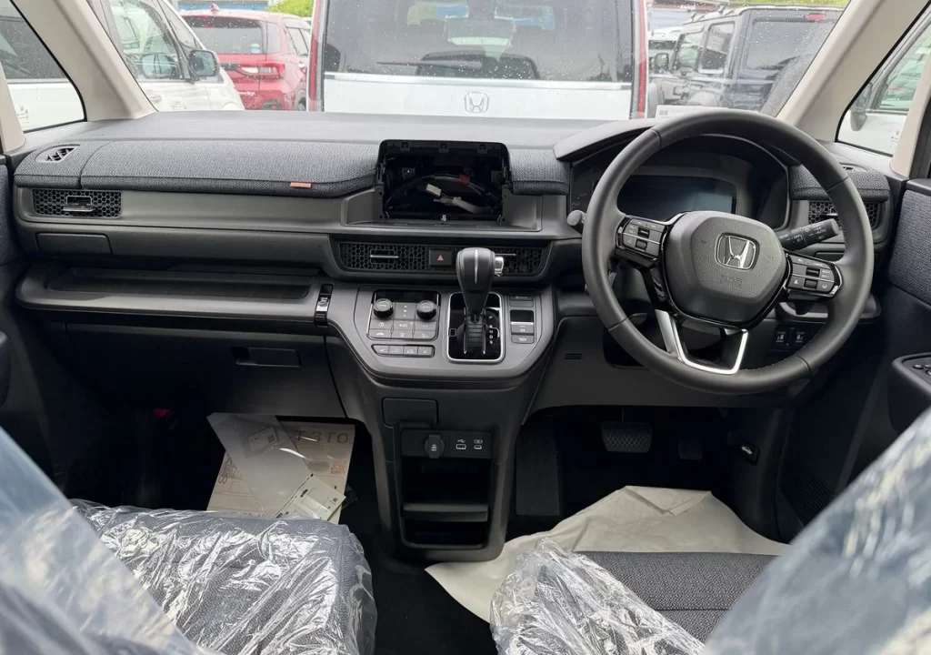 Hondastepwgn4